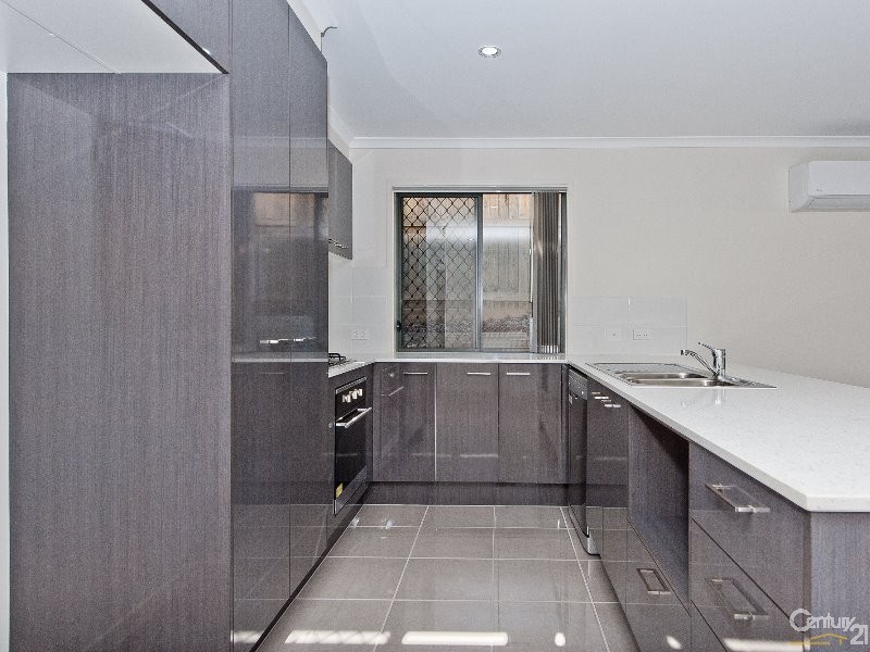 64 Champion Crescent, Griffin QLD 4503