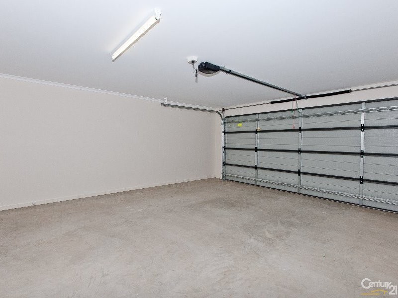 64 Champion Crescent, Griffin QLD 4503