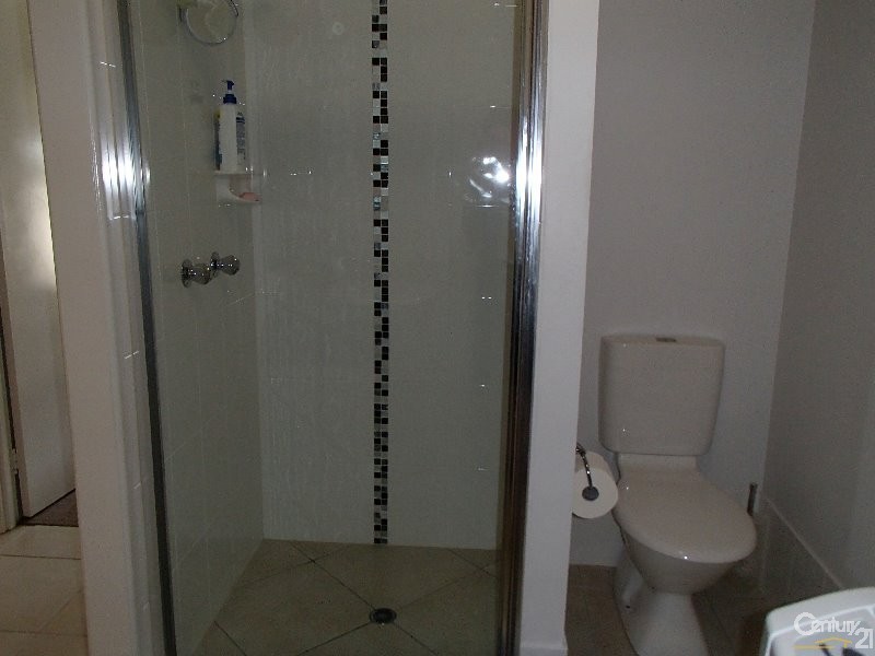 2/10 Brodiek Street, Strathpine QLD 4500