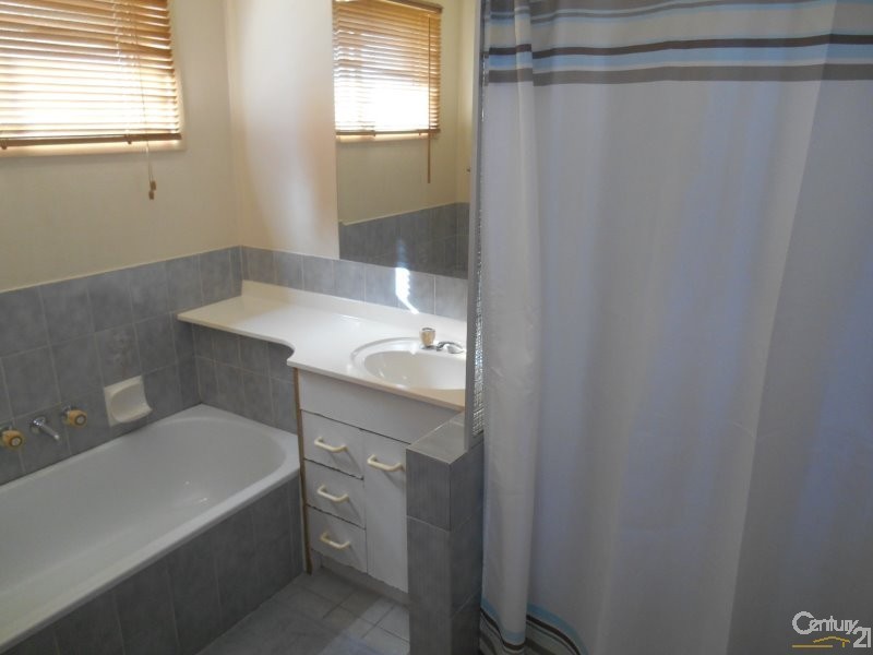 4 Terry Court, Bray Park QLD 4500