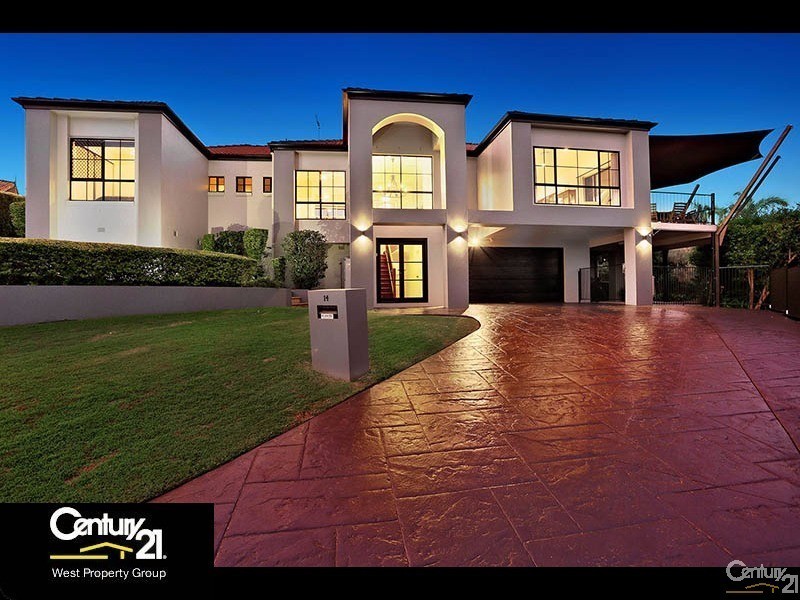 14 Felicia Place, Eatons Hill QLD 4037