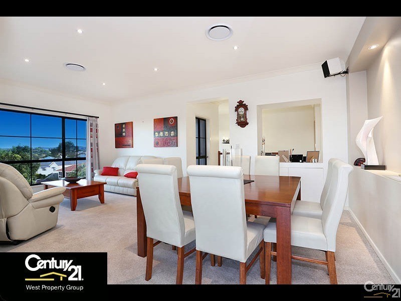 14 Felicia Place, Eatons Hill QLD 4037