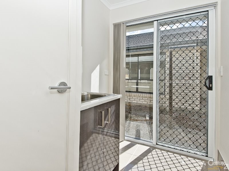 57 Cootharaba Crescent, Warner QLD 4500