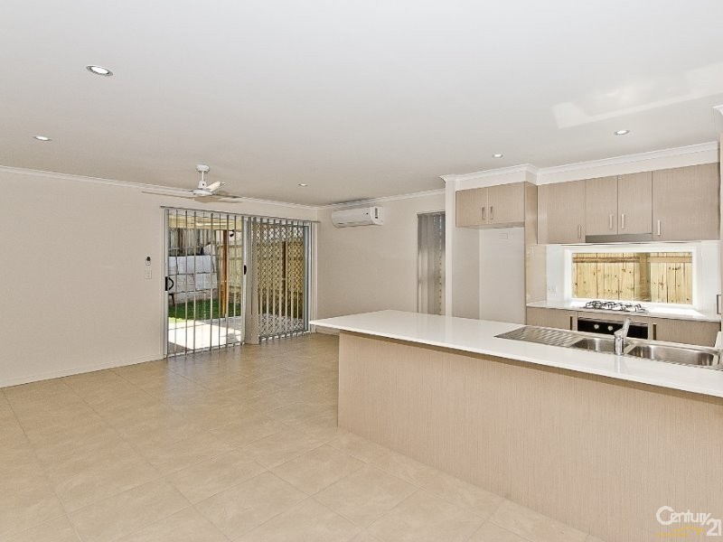 62 Cootharaba Crescent, Warner QLD 4500