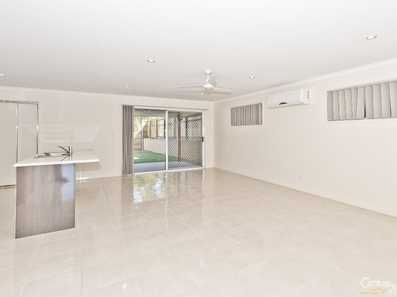 22 Kidston Crescent, Warner QLD 4500
