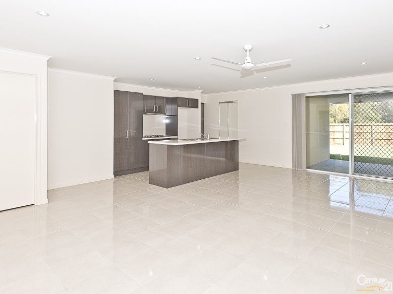 22 Kidston Crescent, Warner QLD 4500