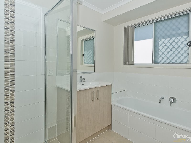 139 Cedar Creek Road, Upper Kedron QLD 4055