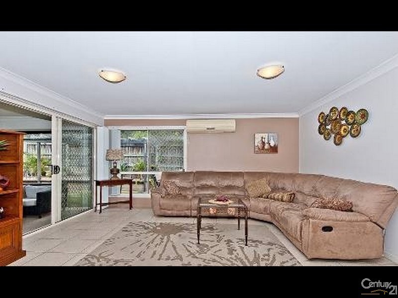 6 Katelyn Court, Cashmere QLD 4500