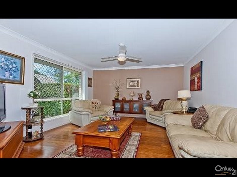 6 Katelyn Court, Cashmere QLD 4500