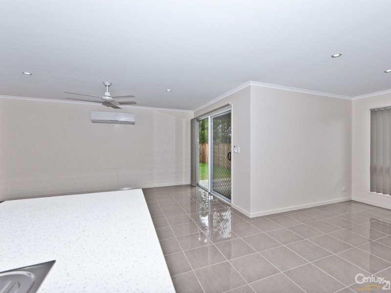 15 Monitor Avenue, Dakabin QLD 4503