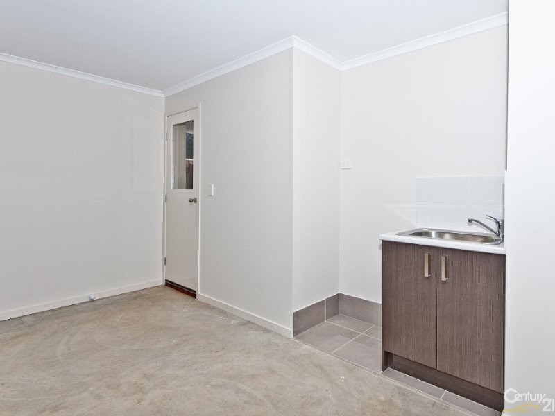 15 Monitor Avenue, Dakabin QLD 4503