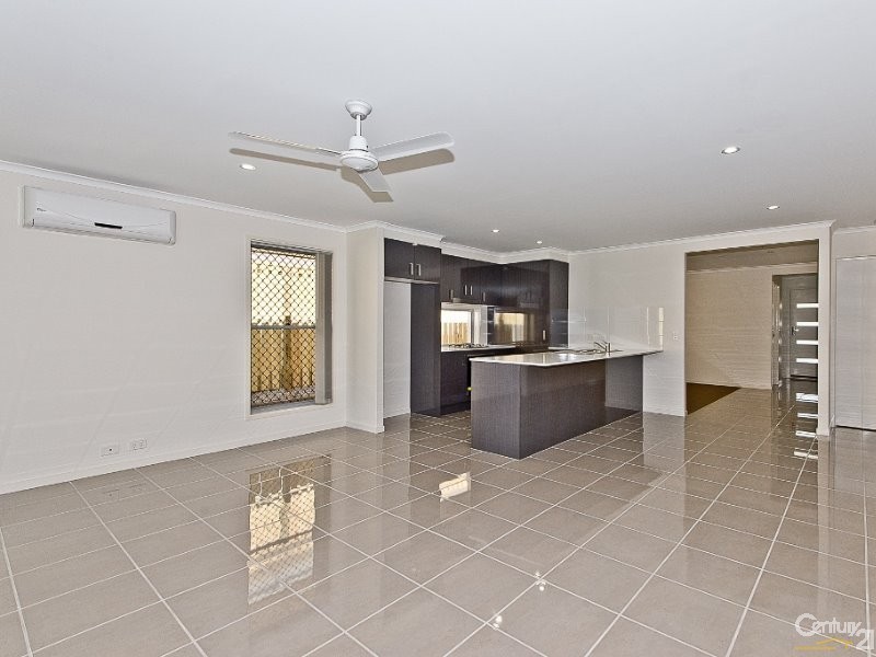 6 Finch Close, Dakabin QLD 4503