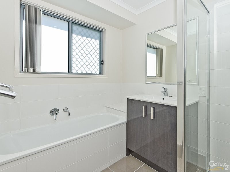 6 Finch Close, Dakabin QLD 4503