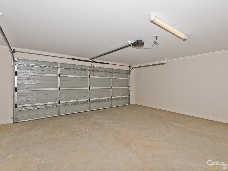 6 Finch Close, Dakabin QLD 4503