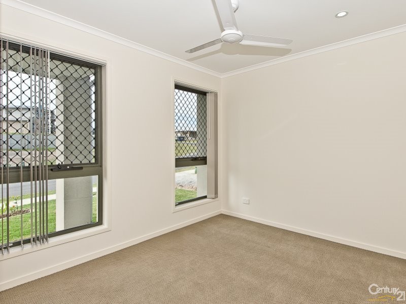 15 Centenary Court, Warner QLD 4500