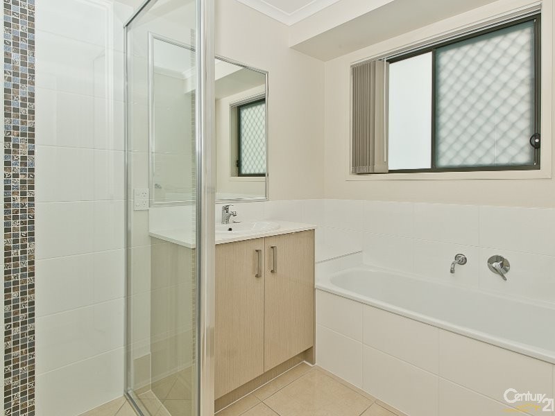 15 Centenary Court, Warner QLD 4500