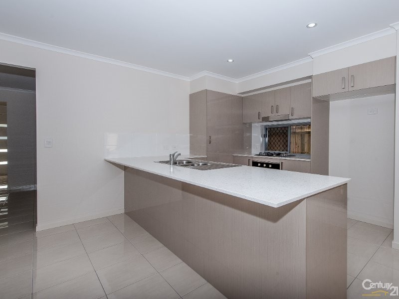 76 Fern Parade, Griffin QLD 4503