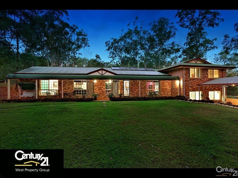 50 Peppermint Drive, Cashmere QLD 4500