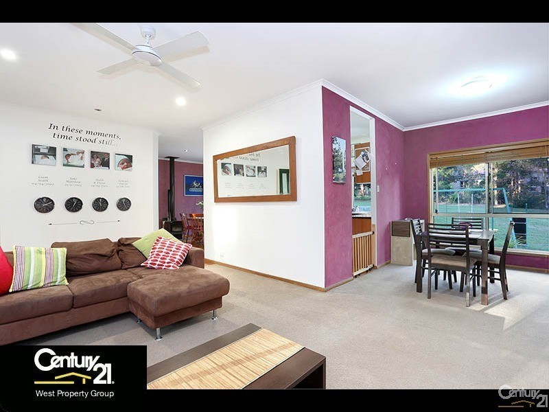 50 Peppermint Drive, Cashmere QLD 4500