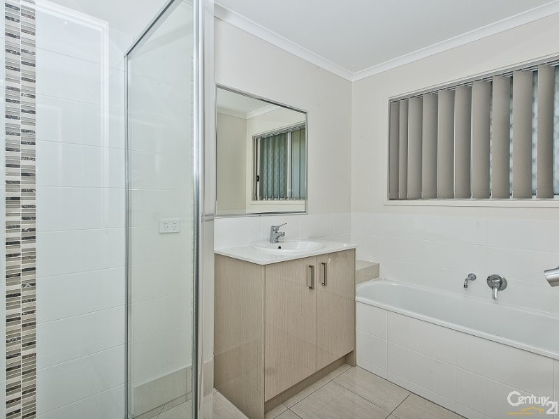 74 Fern Parade, Griffin QLD 4503