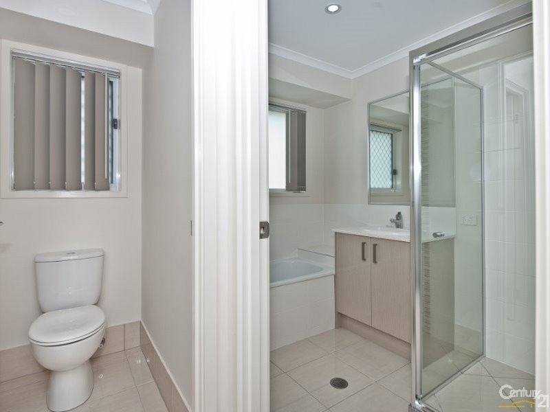 42 Centenary Court, Warner QLD 4500