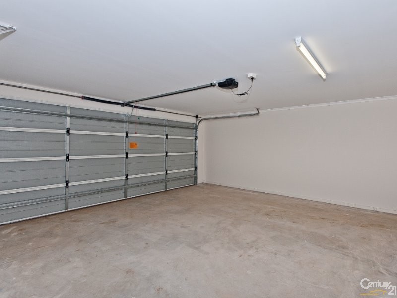 42 Centenary Court, Warner QLD 4500