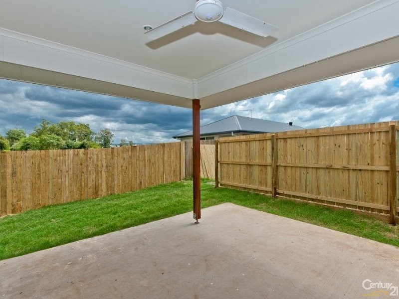 42 Centenary Court, Warner QLD 4500