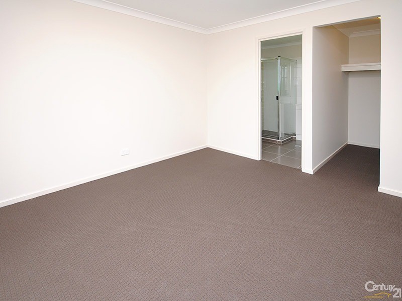 39 Rolland Parade, Warner QLD 4500