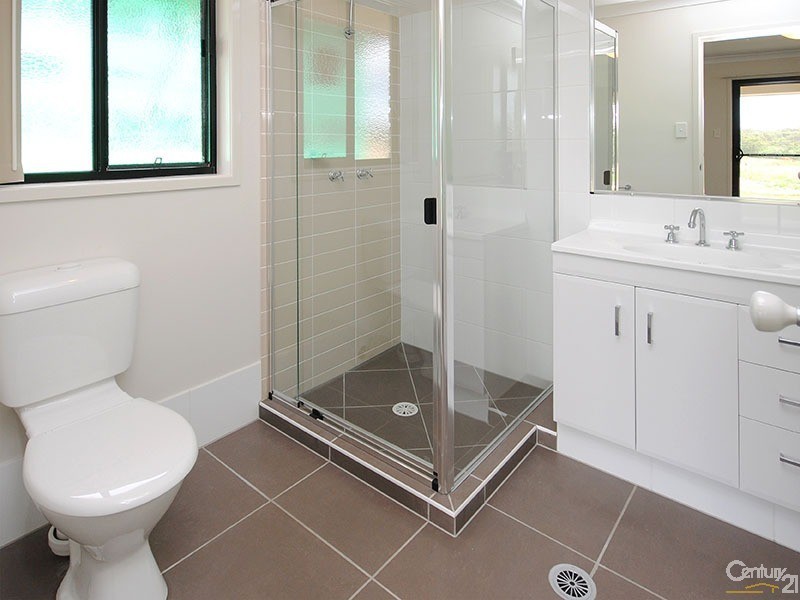 39 Rolland Parade, Warner QLD 4500