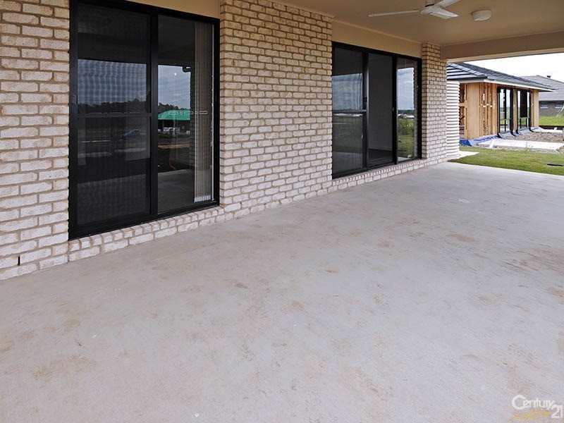 39 Rolland Parade, Warner QLD 4500