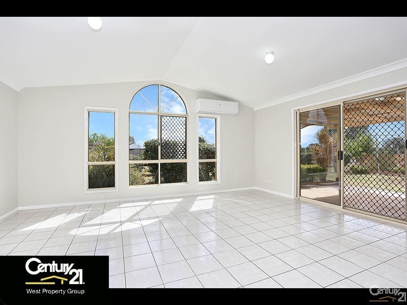 5 Pride Court, Warner QLD 4500