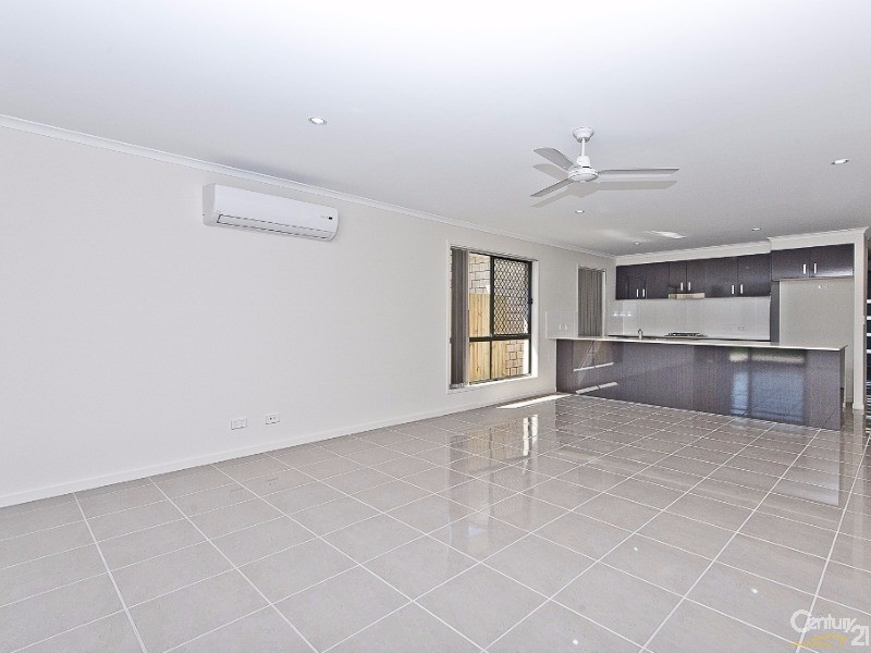 22 Junction Road, Griffin QLD 4503