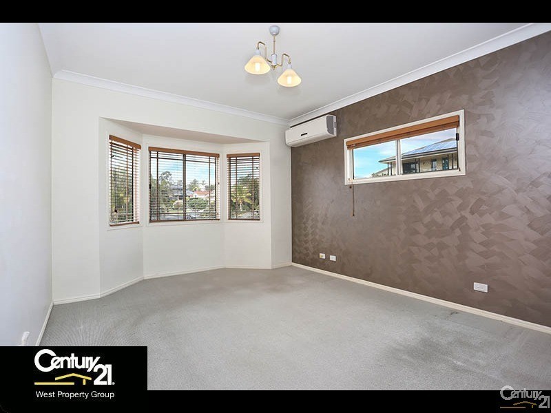 1 Pride Court, Warner QLD 4500