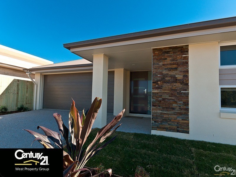 42 Caspian Parade, Warner QLD 4500