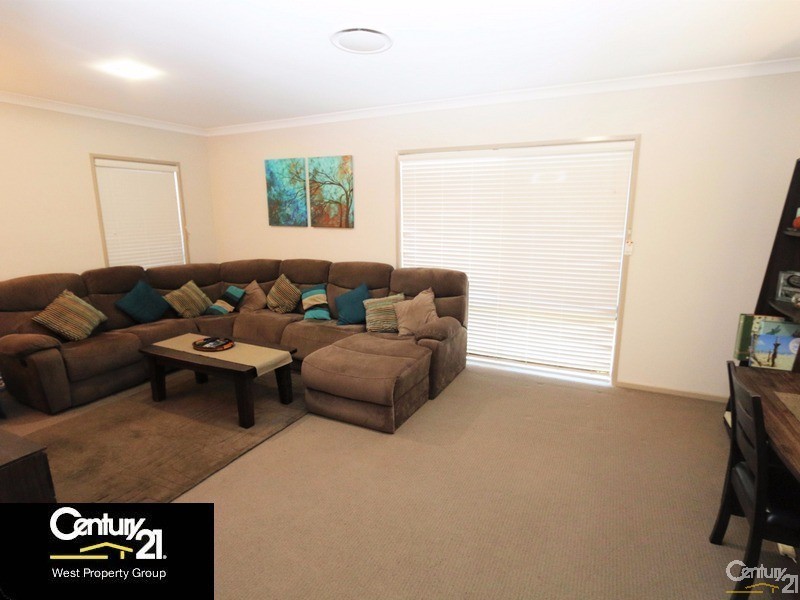 7 Silvabank Court, Warner QLD 4500
