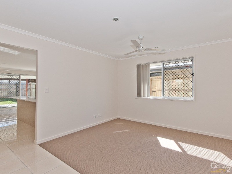 15 Centenary Court, Warner QLD 4500