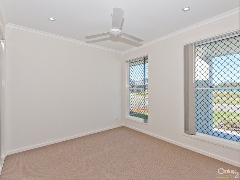 15 Centenary Court, Warner QLD 4500