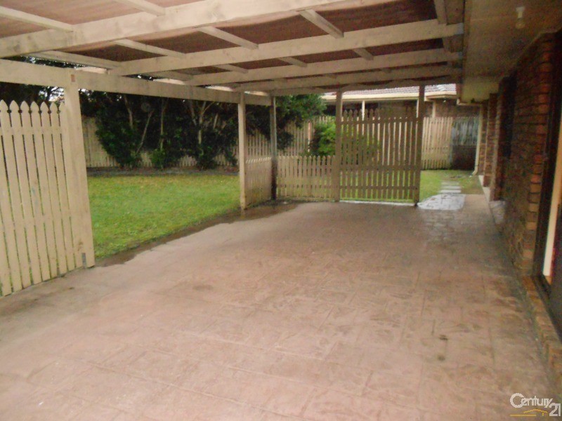 23 Kingfisher Street, Albany Creek QLD 4035