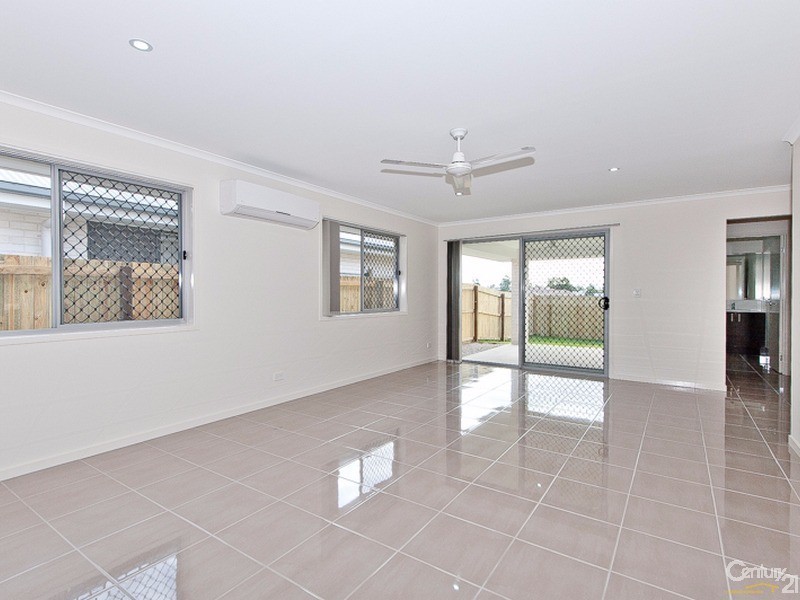 10 Ballyalla Crescent, Warner QLD 4500