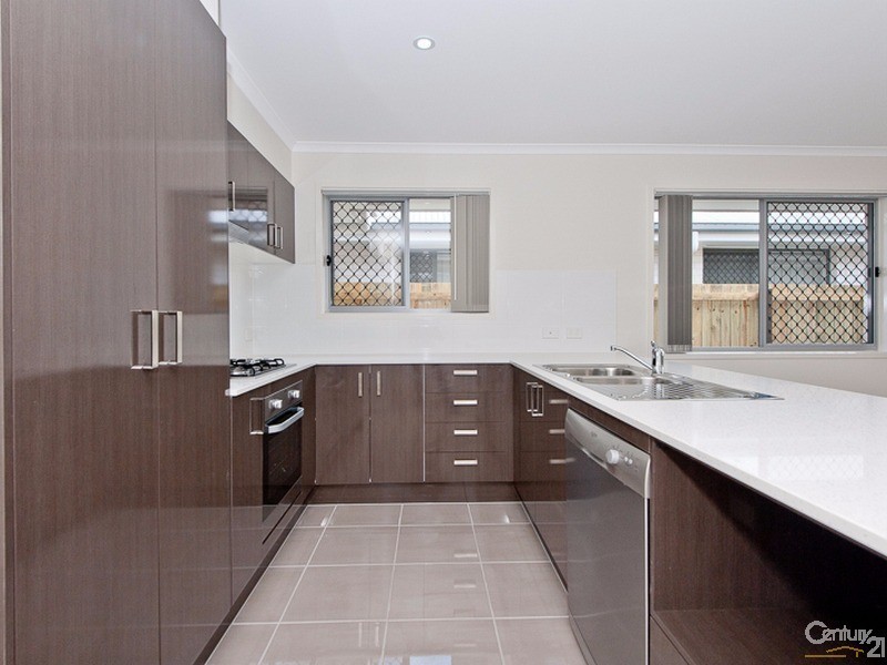 10 Ballyalla Crescent, Warner QLD 4500