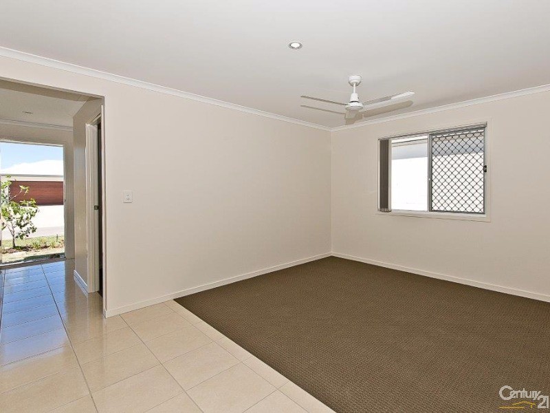 73 Sandalwood Crescent, Griffin QLD 4503