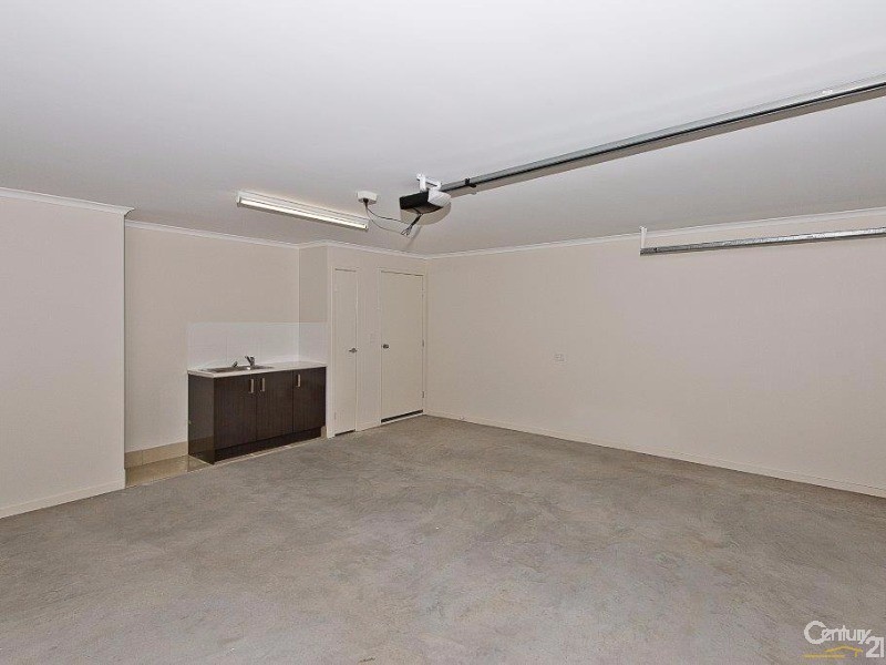 73 Sandalwood Crescent, Griffin QLD 4503