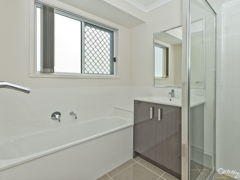 21 Lemongrass Circuit, Griffin QLD 4503