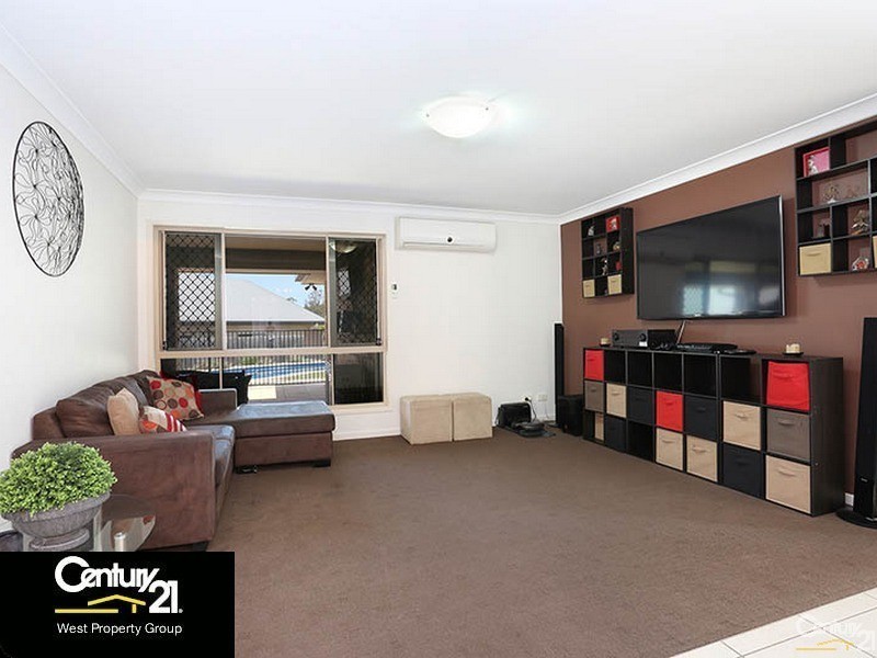 8 Patrone Court, Warner QLD 4500