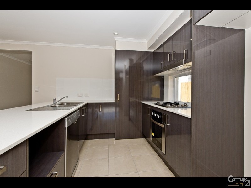 5 Mint Crescent, Griffin QLD 4503