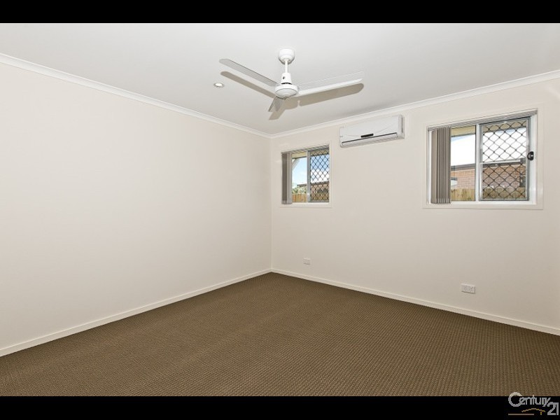 5 Mint Crescent, Griffin QLD 4503