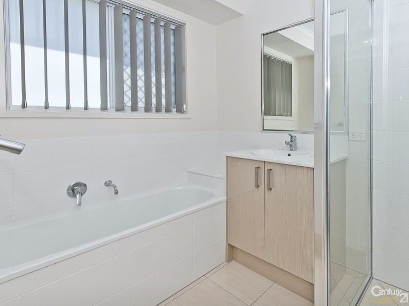 32 Mint Crescent, Griffin QLD 4503