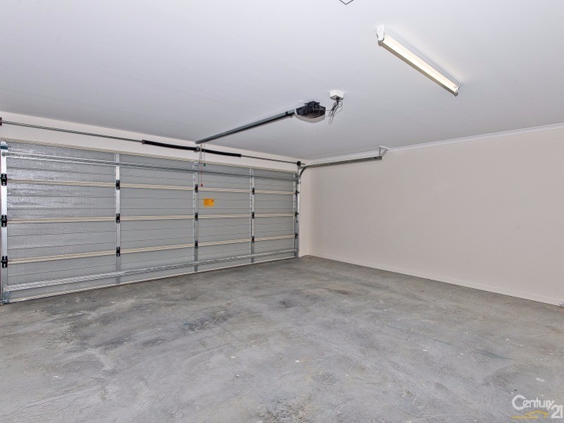 32 Mint Crescent, Griffin QLD 4503