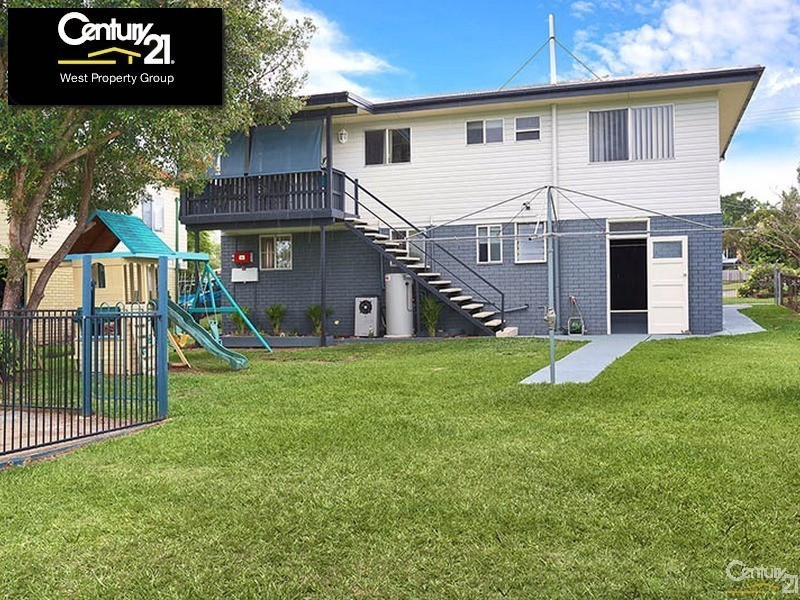 16 Bygrave Street, Strathpine QLD 4500