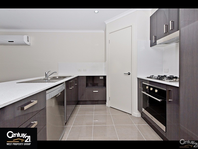 94B Fern Parade, Griffin QLD 4503